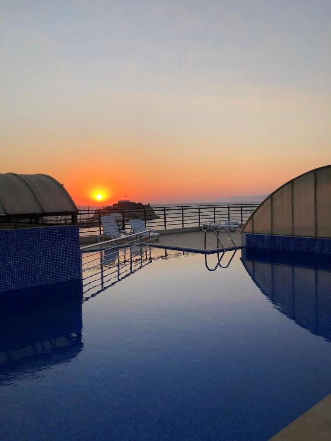 Kayhanbey Hotel Кушадаси Екстер'єр фото