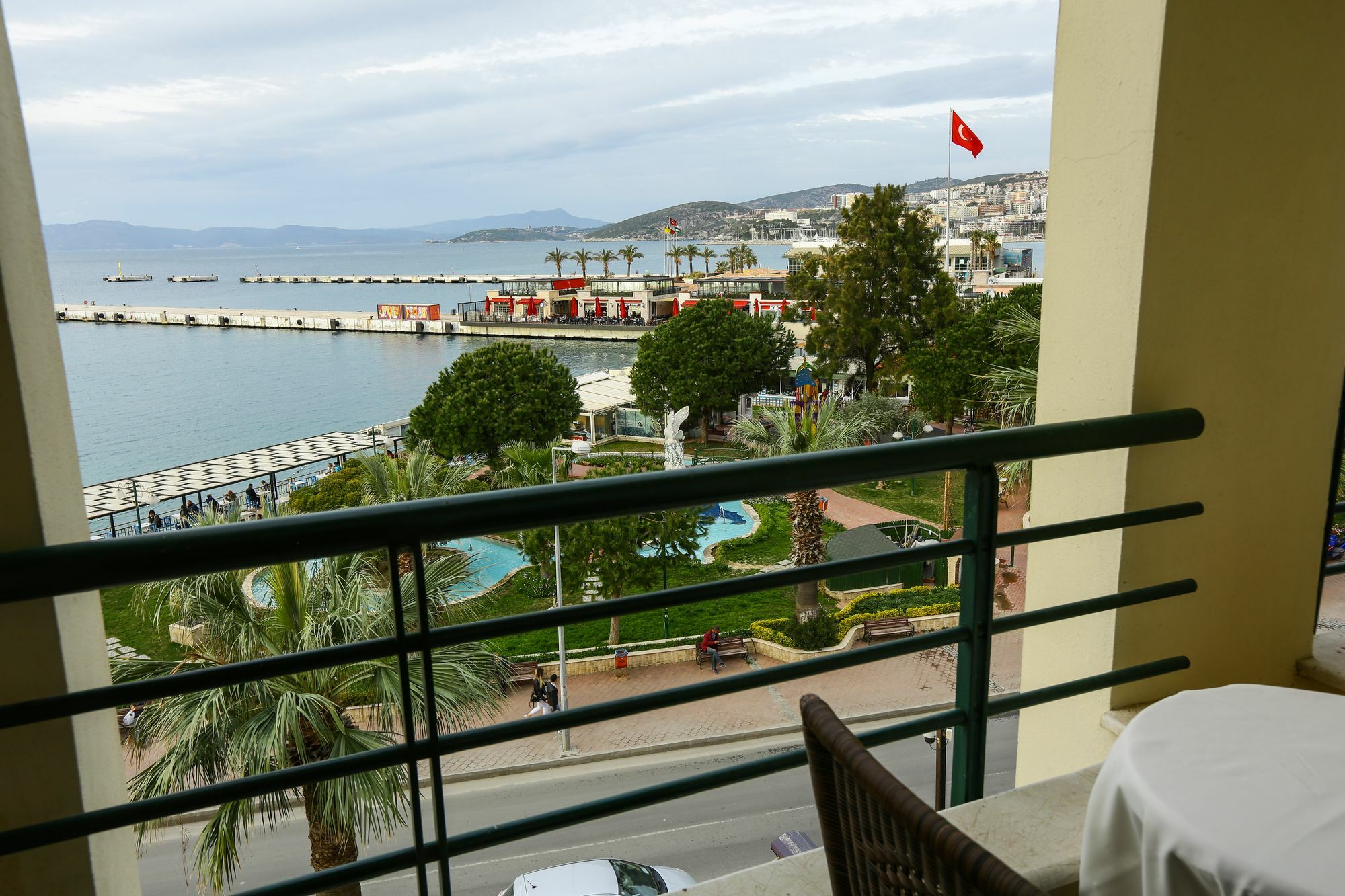 Kayhanbey Hotel Кушадаси Екстер'єр фото